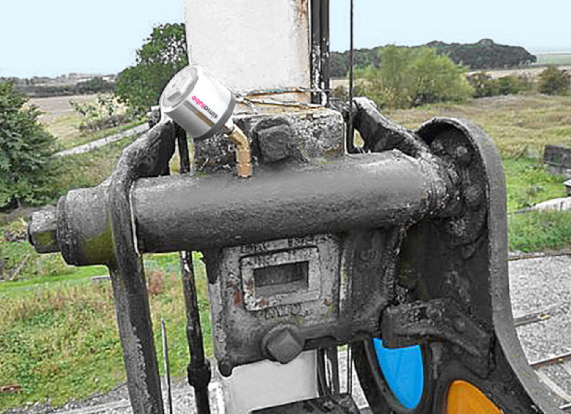 The plain bearing of a railway signal